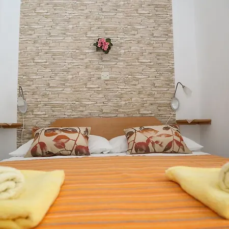 Apartment Dragica