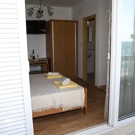 Apartment Dragica Milna (Hvar)