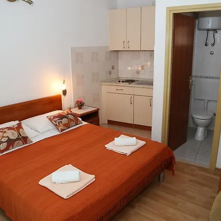 Apartment Dragica