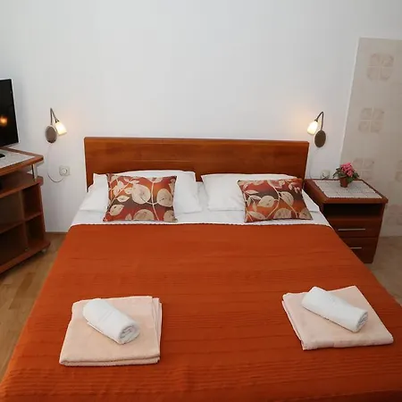Apartment Dragica *