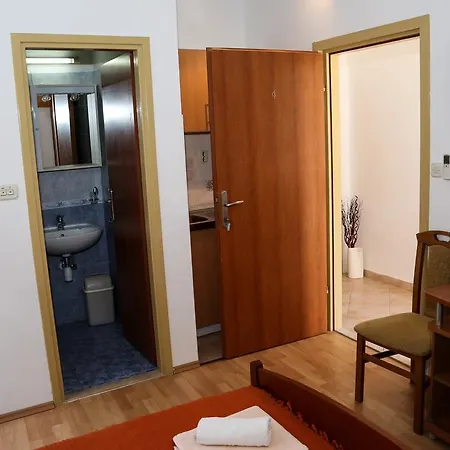 Apartment Dragica *