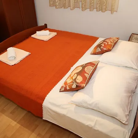 Apartment Dragica Milna (Hvar)