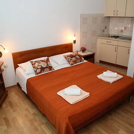 Dragica Apartman *